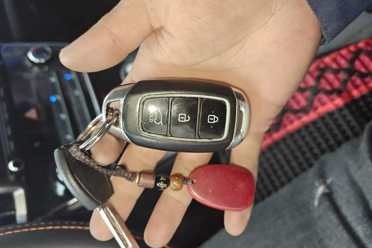 Used Hyundai ix35 2019 2.0L Automatic 2WD Zhiyong·Changxiang Edition China VI Standard Vehicle Key