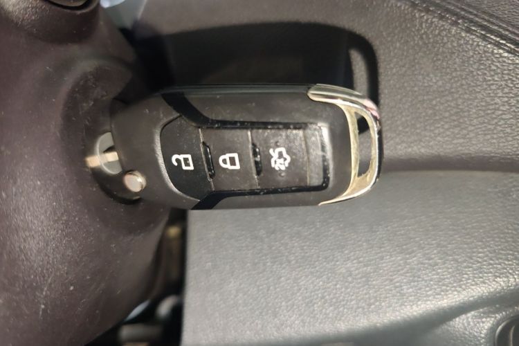 Used Hyundai ix35 2019 2.0L Automatic 2WD Zhiyong·Changxiang Edition China V Standard Vehicle Key