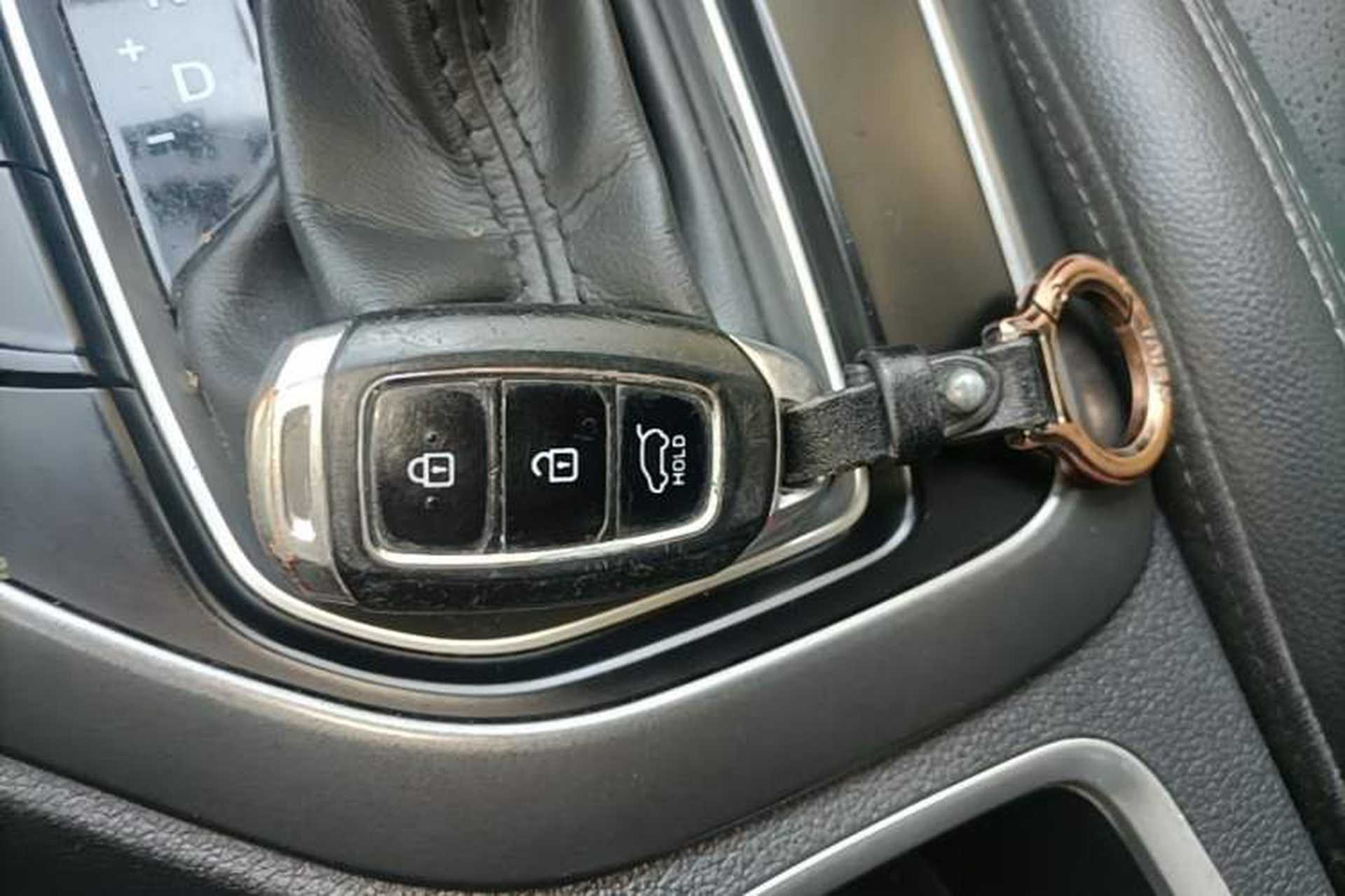 Used Hyundai ix35 2019 2.0L Automatic 2WD Zhiyong·Changxiang Edition China VI Standard Vehicle Key