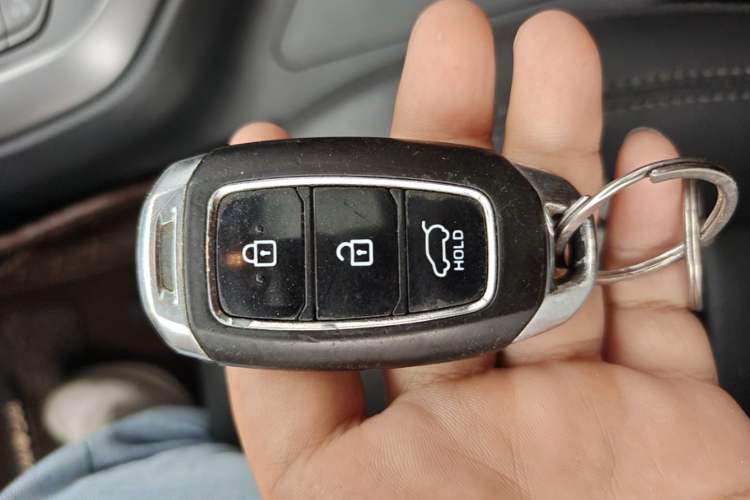 Used Hyundai ix35 2019 2.0L Automatic 2WD Zhiyong·Changxiang Edition China V Standard Vehicle Key