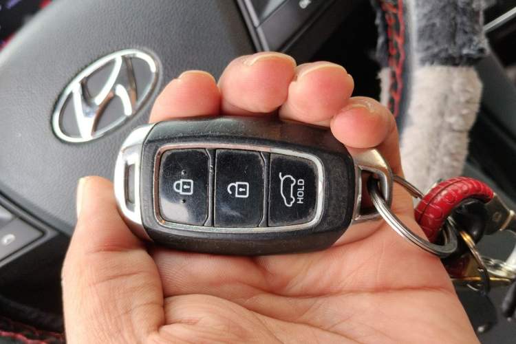 Used Hyundai ix35 2019 2.0L Automatic 2WD Zhiyong·Changxiang Edition China V Standard Vehicle Key
