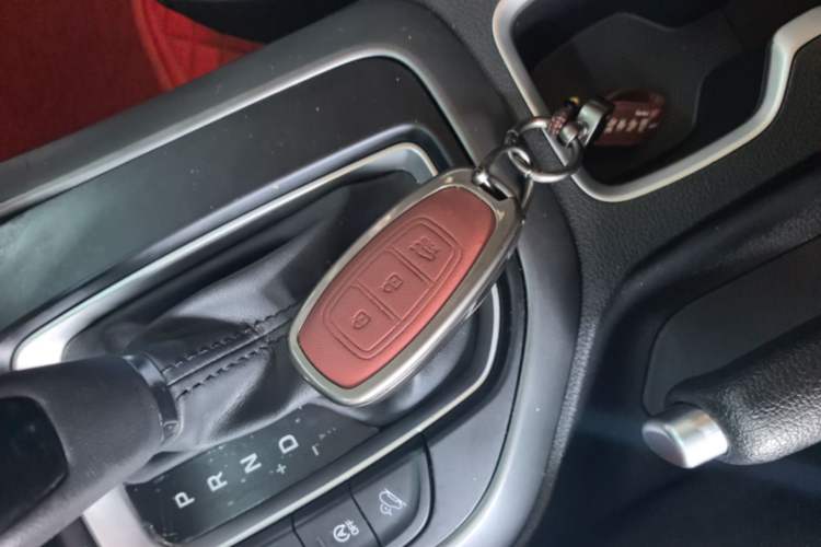 Used Hyundai ix35 2019 2.0L Automatic 2WD Zhiyong·Changxiang Edition China V Standard Vehicle Key