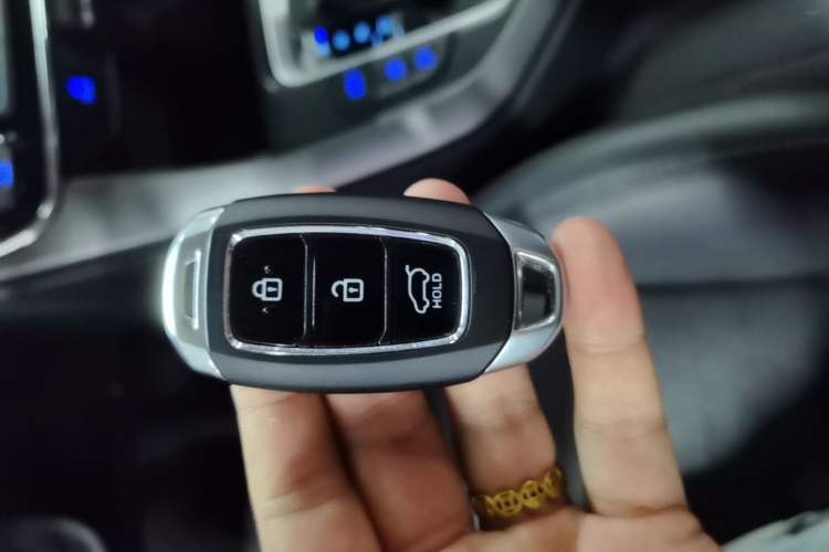 Used Hyundai ix35 2019 2.0L Automatic 2WD Zhiyong·Changxiang Edition China VI Standard Vehicle Key