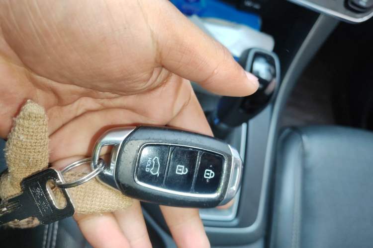 Used Hyundai ix35 2019 2.0L Automatic 2WD Zhiyong·Changxiang Edition China V Standard Vehicle Key
