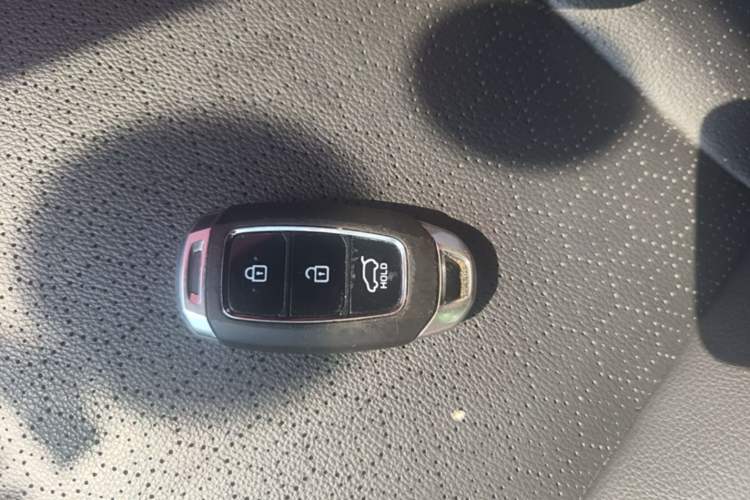 Used Hyundai ix35 2019 2.0L Automatic 2WD Zhiyong·Changxiang Edition China V Standard Vehicle Key