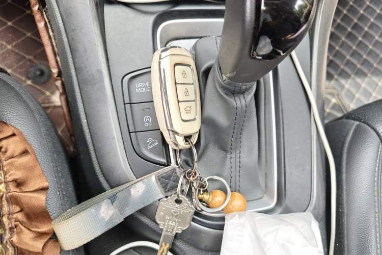 Used Hyundai ix35 2019 2.0L Automatic 2WD Zhiyong·Changxiang Edition China VI Standard Vehicle Key
