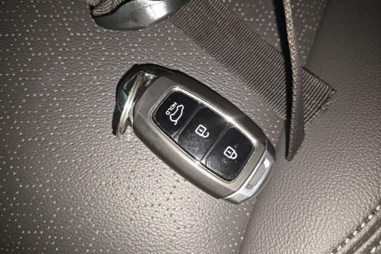 Used Hyundai ix35 2019 2.0L Automatic 2WD Zhiyong·Changxiang Edition China VI Standard Vehicle Key