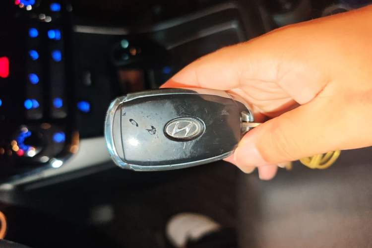Used Hyundai ix35 2019 2.0L Automatic 2WD Zhiyong·Changxiang Edition China VI Standard Vehicle Key