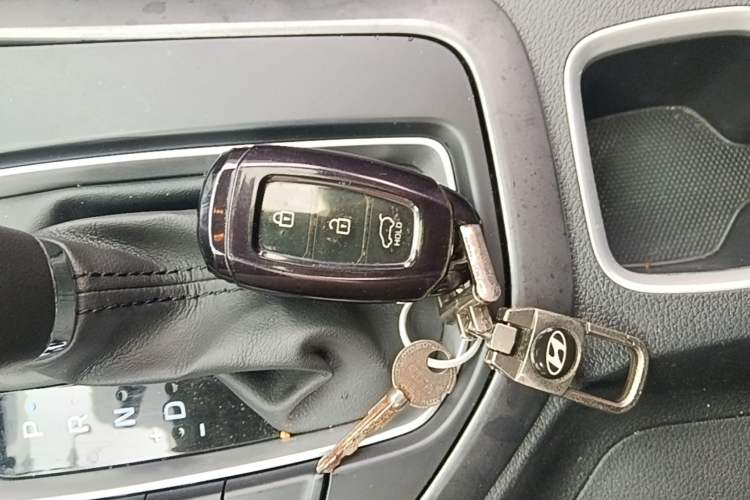 Used Hyundai ix35 2019 2.0L Automatic 2WD Zhiyong·Changxiang Edition China VI Standard Vehicle Key