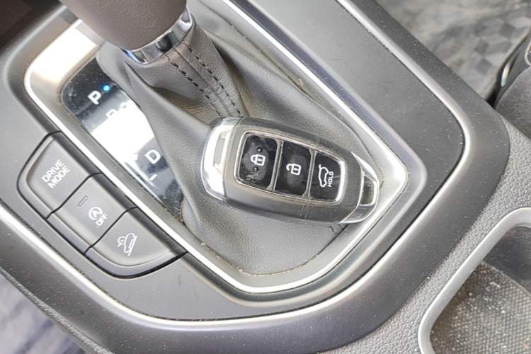 Used Hyundai ix35 2019 2.0L Automatic 2WD Zhiyong·Changxiang Edition China VI Standard Vehicle Key