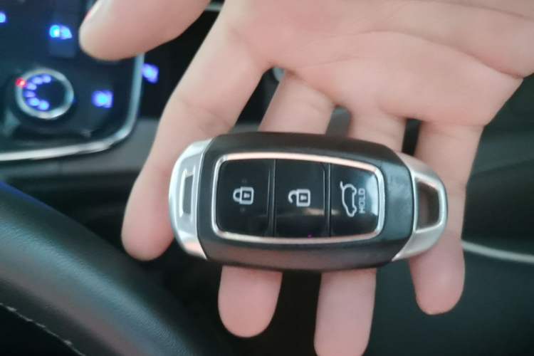Used Hyundai ix35 2019 2.0L Automatic 2WD Zhiyong·Changxiang Edition China VI Standard Vehicle Key