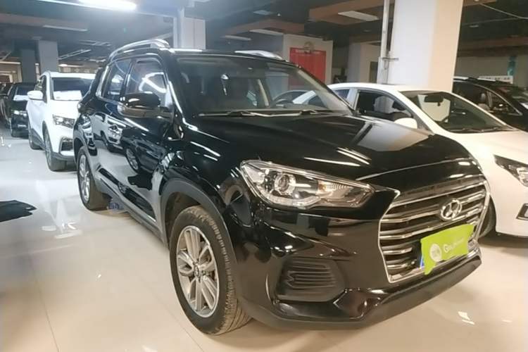 Used Hyundai ix35 2020 2.0L Automatic 2WD Zhiyong·Changxiang Edition Front Right 45 Deg