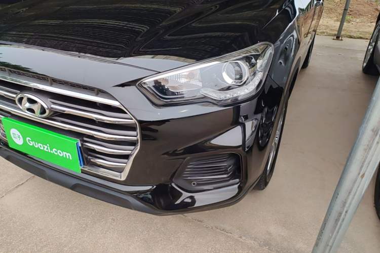 Used Hyundai ix35 2020 2.0L Automatic 2WD Zhiyong·Changxiang Edition Left Front Headlight