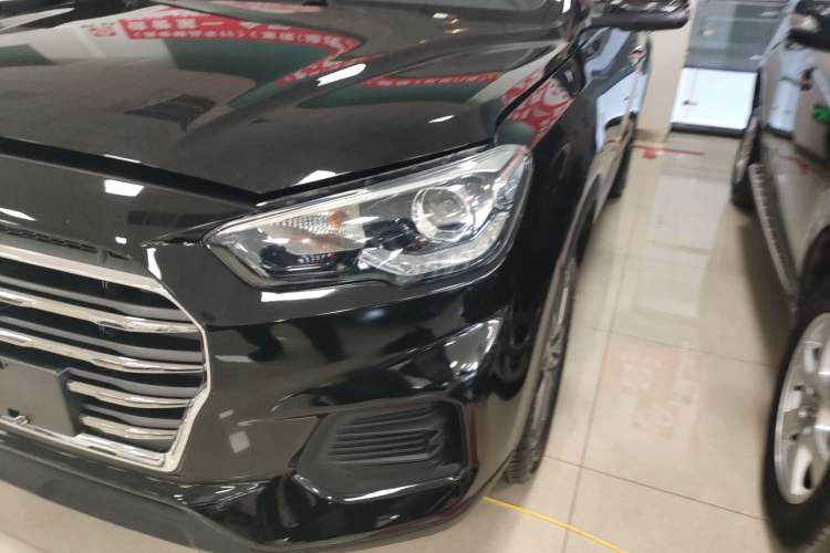 Used Hyundai ix35 2020 2.0L Automatic 2WD Zhiyong·Changxiang Edition Left Front Headlight