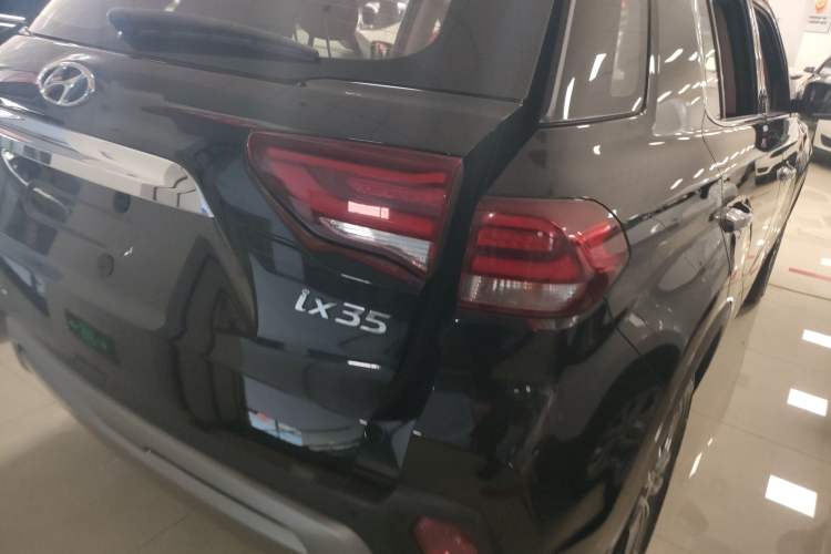 Used Hyundai ix35 2020 2.0L Automatic 2WD Zhiyong·Changxiang Edition Rear Right 45 Deg
