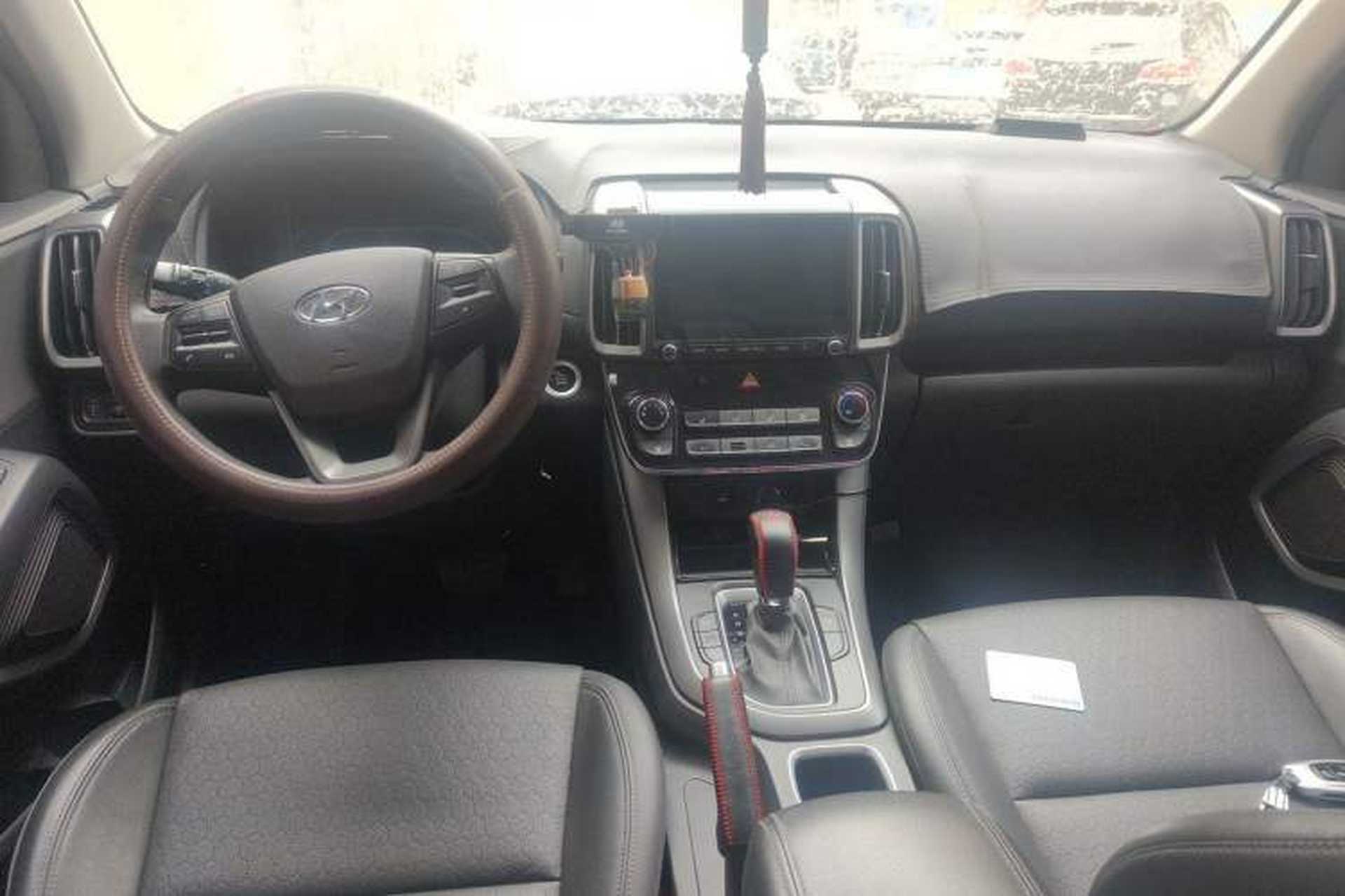 Used Hyundai ix35 2020 2.0L Automatic 2WD Zhiyong·Changxiang Edition Center Console