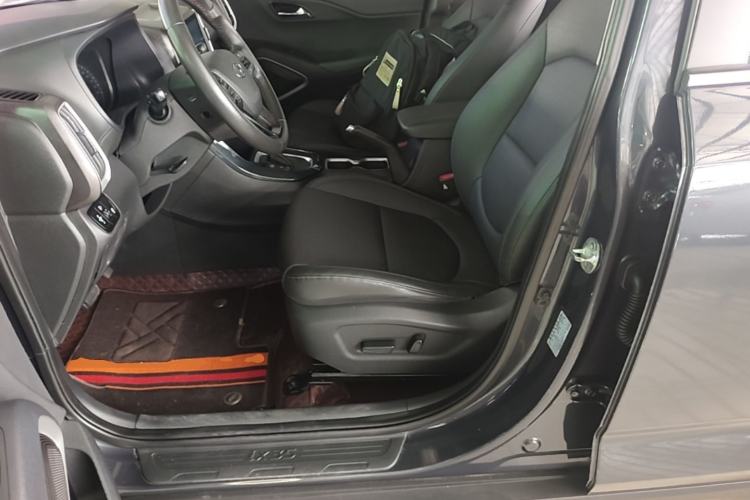 Used Hyundai ix35 2020 2.0L Automatic 2WD Zhiyong·Changxiang Edition Left Front Seat
