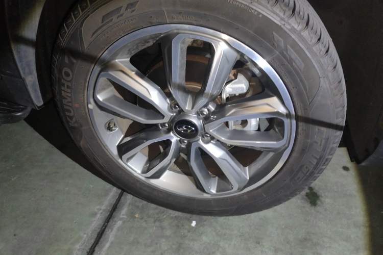 Used Hyundai ix35 2020 2.0L Automatic 2WD Zhiyong·Changxiang Edition Right Front Wheel Hub