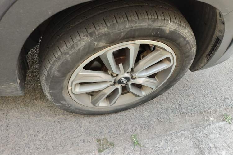 Used Hyundai ix35 2020 2.0L Automatic 2WD Zhiyong·Changxiang Edition Right Front Wheel Hub