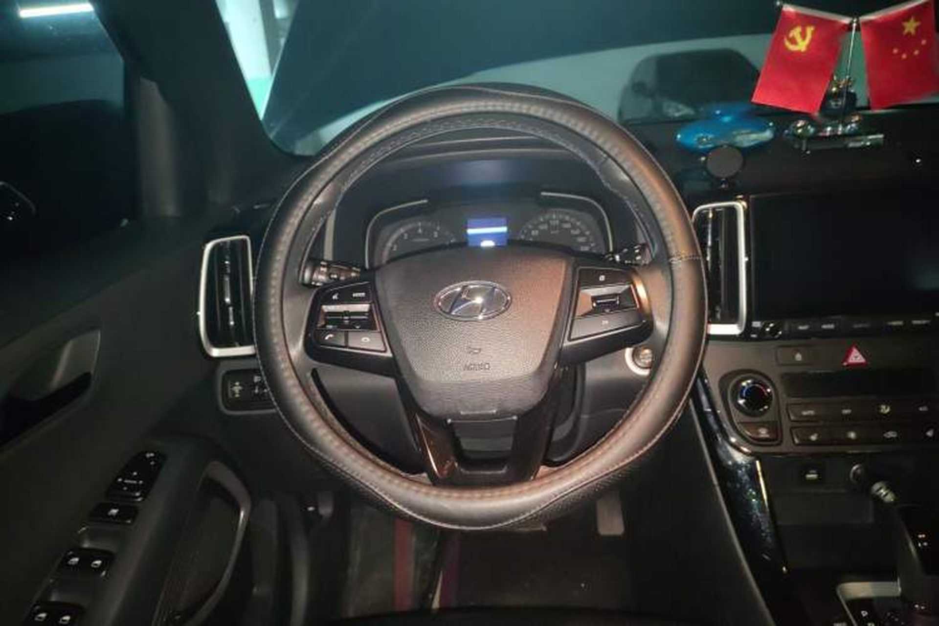 Used Hyundai ix35 2020 1.4T DCT Two-Wheel Drive Smart & Bold – Comfort Edition Steering Wheel