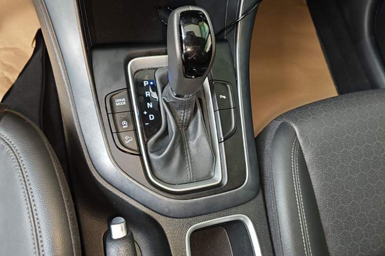 Used Hyundai ix35 2020 2.0L Automatic 2WD Zhiyong·Changxiang Edition Gear Lever