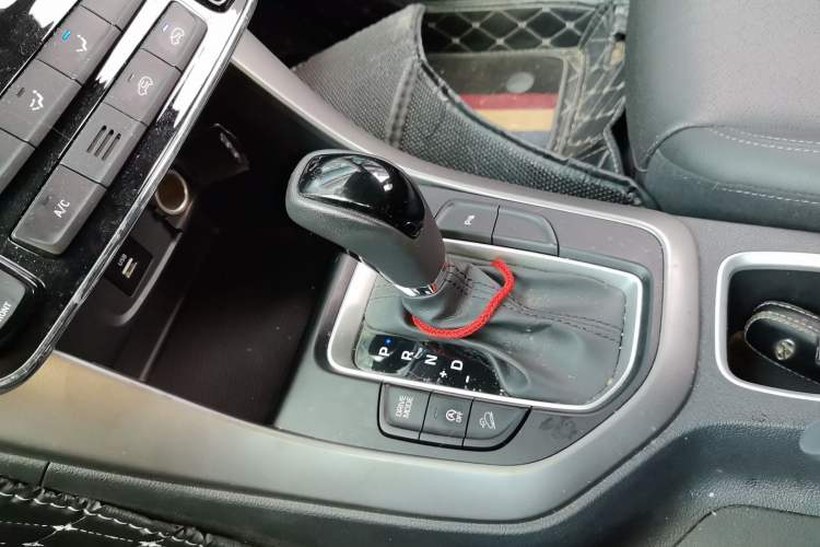 Used Hyundai ix35 2020 2.0L Automatic 2WD Zhiyong·Changxiang Edition Gear Lever