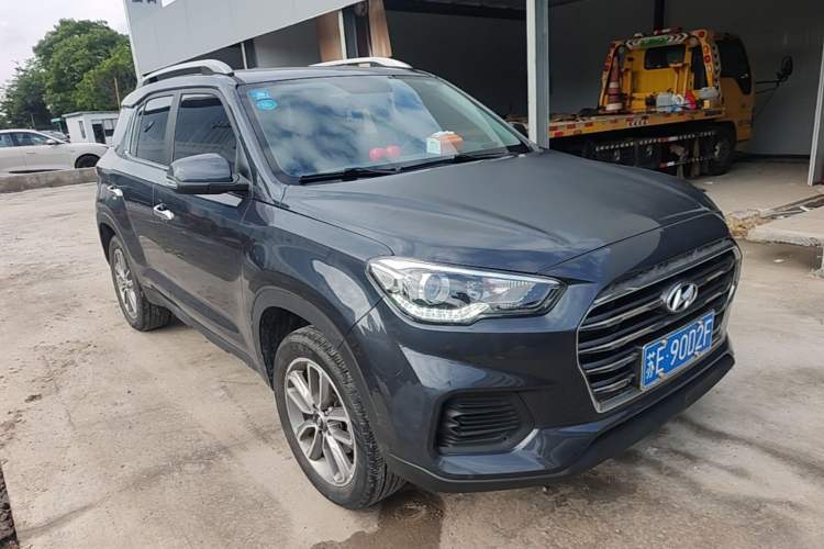 Used Hyundai ix35 2020 2.0L Automatic 2WD Zhiyong·Changxiang Edition Front Right 45 Deg