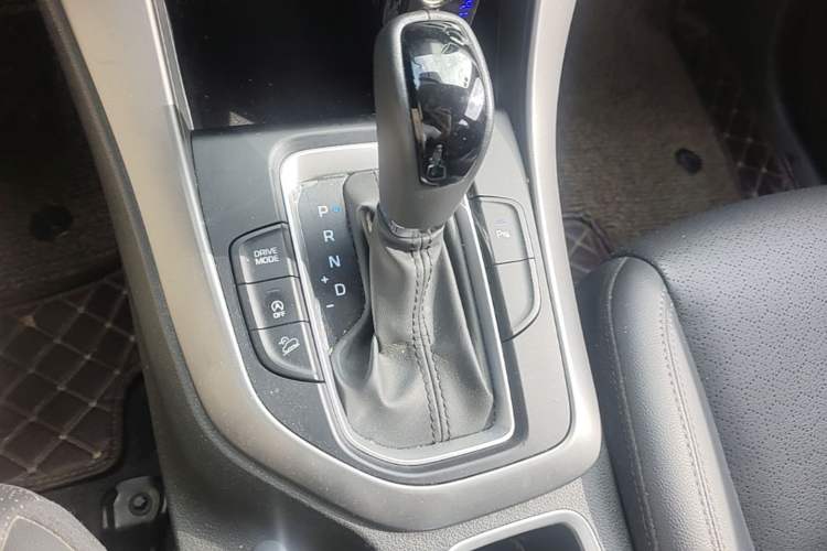 Used Hyundai ix35 2020 2.0L Automatic 2WD Zhiyong·Changxiang Edition Gear Lever