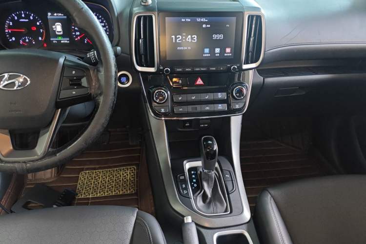 Used Hyundai ix35 2020 2.0L Automatic 2WD Zhiyong·Changxiang Edition Audio And AC Panel