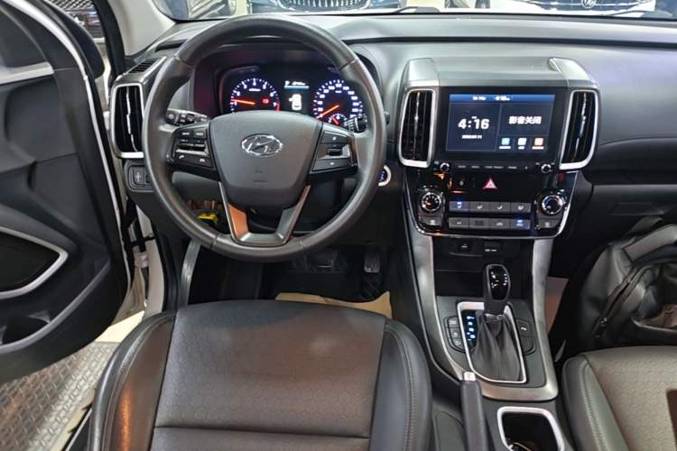 Used Hyundai ix35 2020 2.0L Automatic 2WD Zhiyong·Changxiang Edition Audio And AC Panel