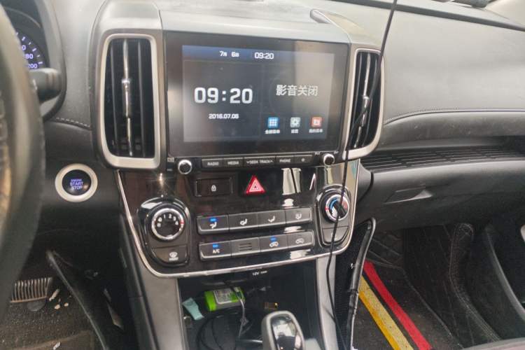 Used Hyundai ix35 2020 2.0L Automatic 2WD Zhiyong·Changxiang Edition Audio And AC Panel