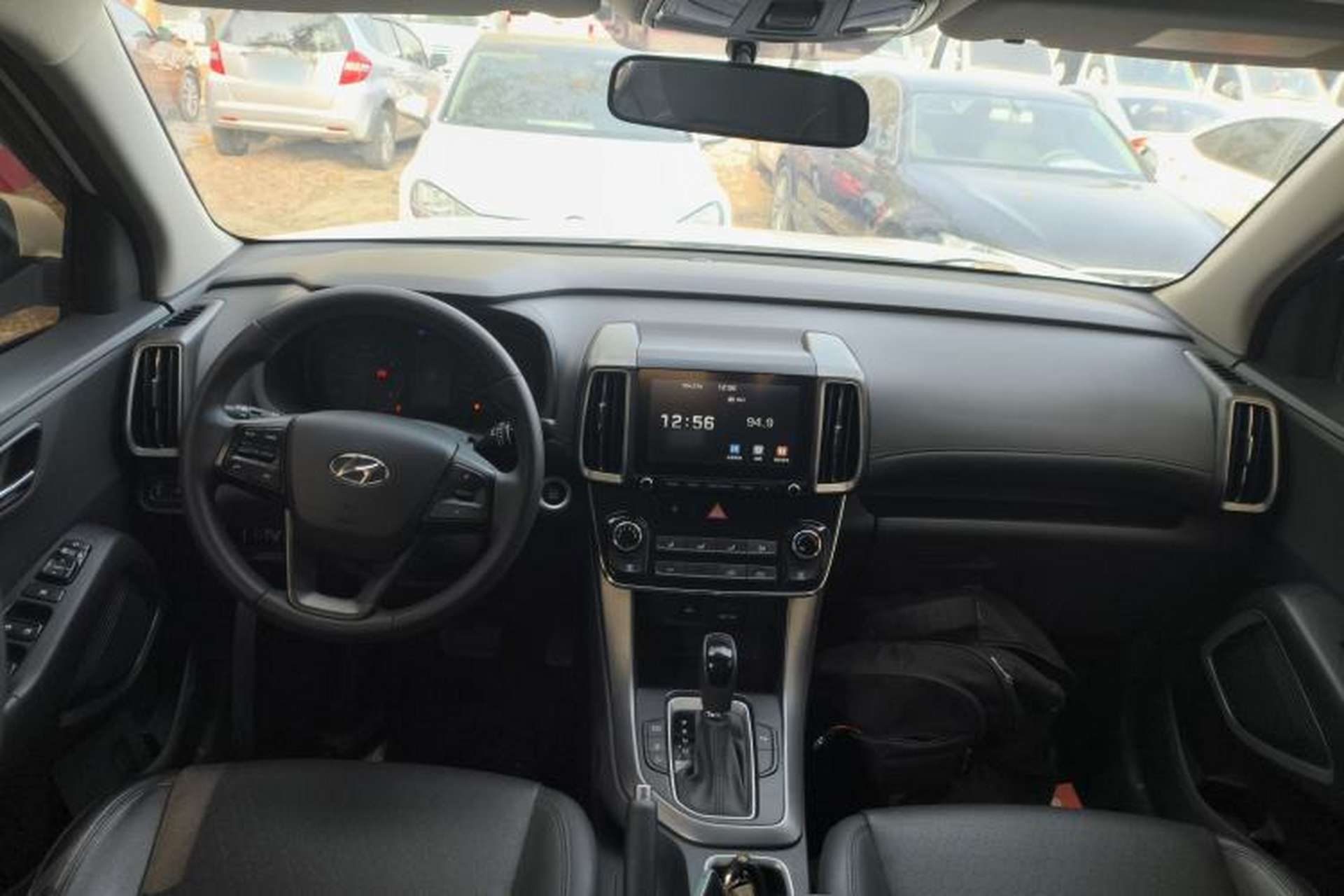 Used Hyundai ix35 2020 2.0L Automatic 2WD Zhiyong·Changxiang Edition Center Console