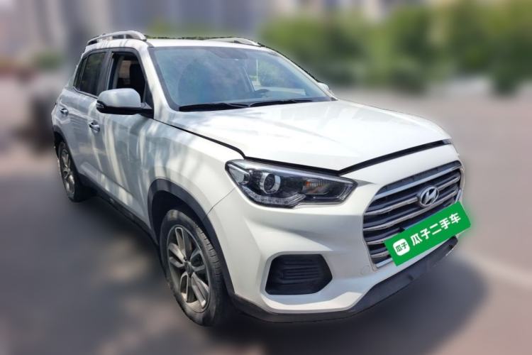 Used Hyundai ix35 2020 2.0L Automatic 2WD Zhiyong·Changxiang Edition Front Right 45 Deg