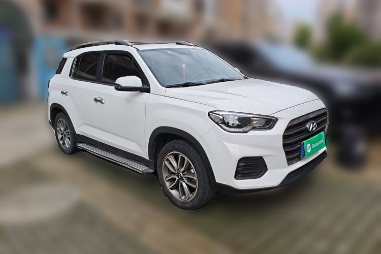 Used Hyundai ix35 2020 2.0L Automatic 2WD Zhiyong·Changxiang Edition Front Right 45 Deg