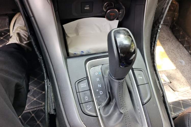 Used Hyundai ix35 2020 2.0L Automatic 2WD Zhiyong·Changxiang Edition Gear Lever