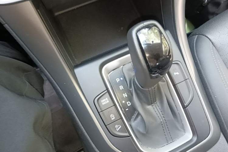 Used Hyundai ix35 2020 2.0L Automatic 2WD Zhiyong·Changxiang Edition Gear Lever