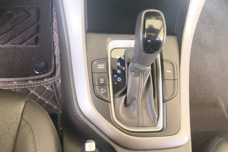 Used Hyundai ix35 2020 2.0L Automatic 2WD Zhiyong·Changxiang Edition Gear Lever