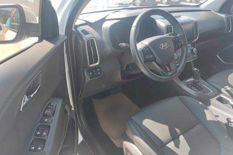 Used Hyundai ix35 2020 2.0L Automatic 2WD Zhiyong·Changlian Edition Interior 2