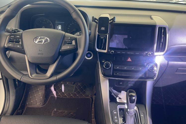 Used Hyundai ix35 2020 2.0L Automatic 2WD Zhiyong·Changxiang Edition Interior 3