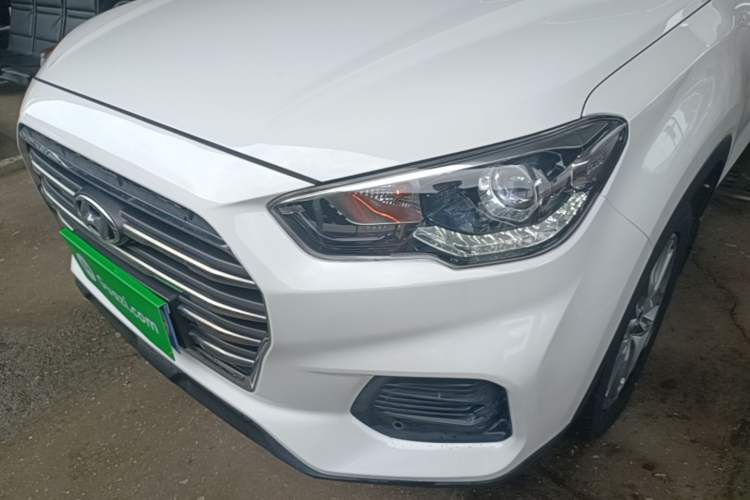 Used Hyundai ix35 2020 2.0L Automatic 2WD Zhiyong·Changxiang Edition Left Front Headlight