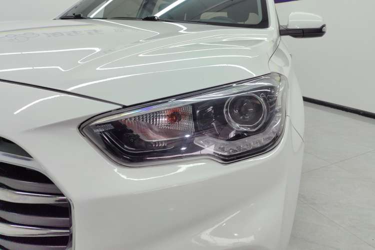 Used Hyundai ix35 2020 2.0L Automatic 2WD Zhiyong·Changxiang Edition Left Front Headlight