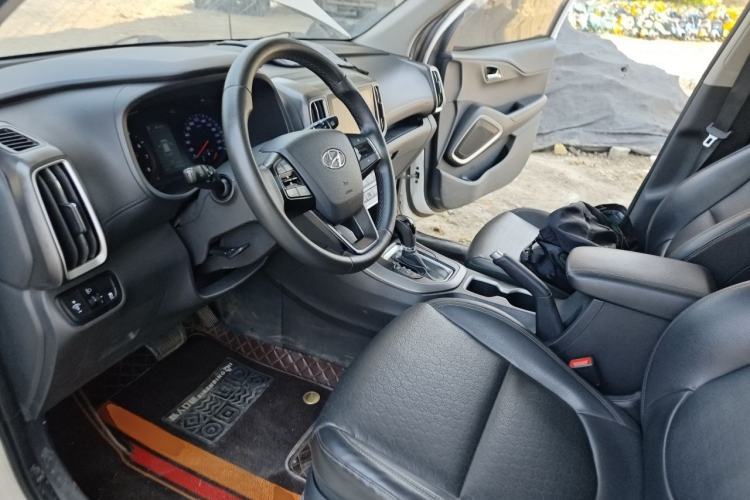 Used Hyundai ix35 2020 2.0L Automatic 2WD Zhiyong·Changxiang Edition Left Front Seat