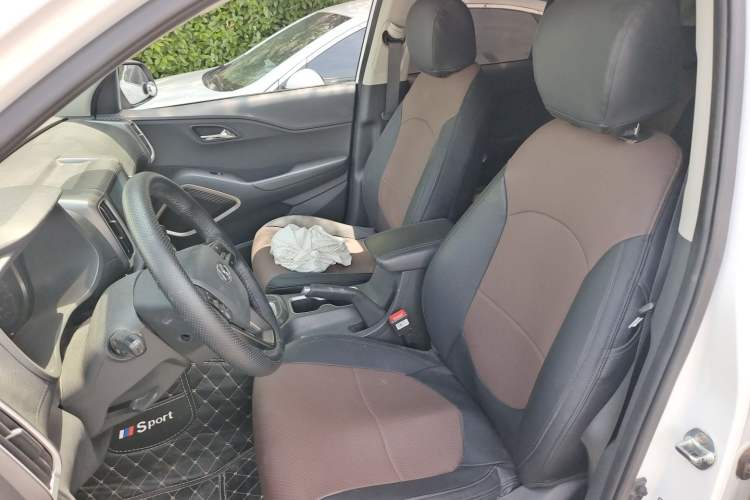 Used Hyundai ix35 2020 2.0L Automatic 2WD Zhiyong·Changxiang Edition Left Front Seat