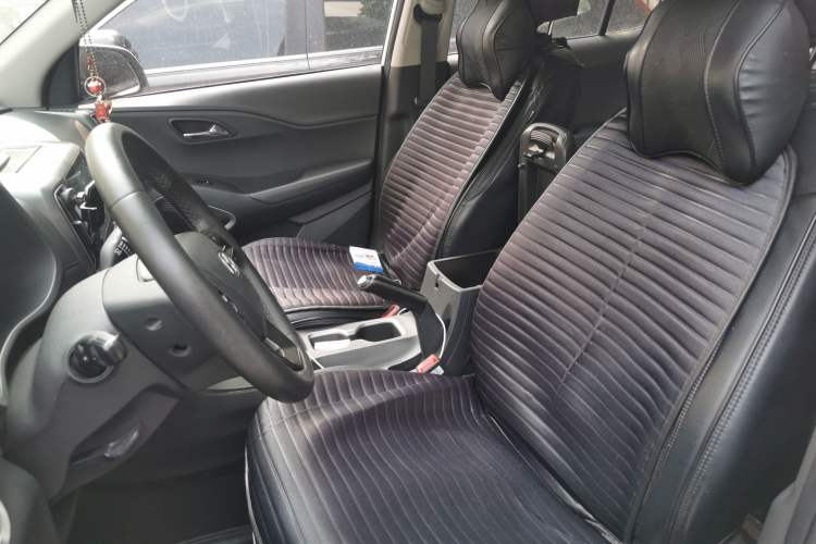Used Hyundai ix35 2020 2.0L Automatic 2WD Zhiyong·Changxiang Edition Left Front Seat