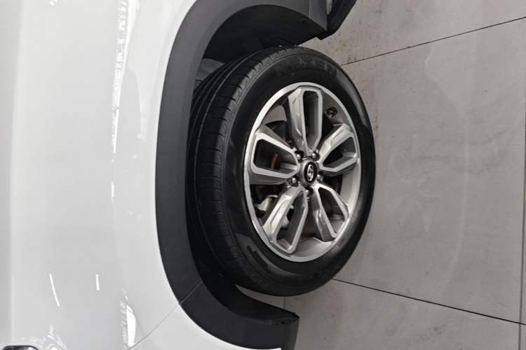 Used Hyundai ix35 2020 2.0L Automatic 2WD Zhiyong·Changxiang Edition Left Front Wheel Hub