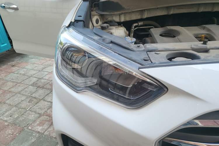 Used Hyundai ix35 2020 2.0L Automatic 2WD Zhiyong·Changxiang Edition Right Front Headlight