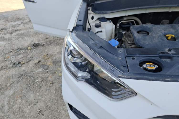 Used Hyundai ix35 2020 2.0L Automatic 2WD Zhiyong·Changxiang Edition Right Front Headlight