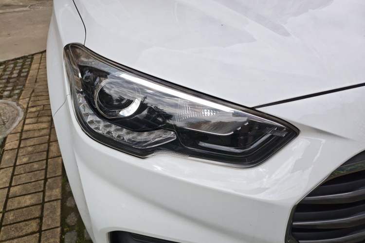 Used Hyundai ix35 2020 2.0L Automatic 2WD Zhiyong·Changxiang Edition Right Front Headlight