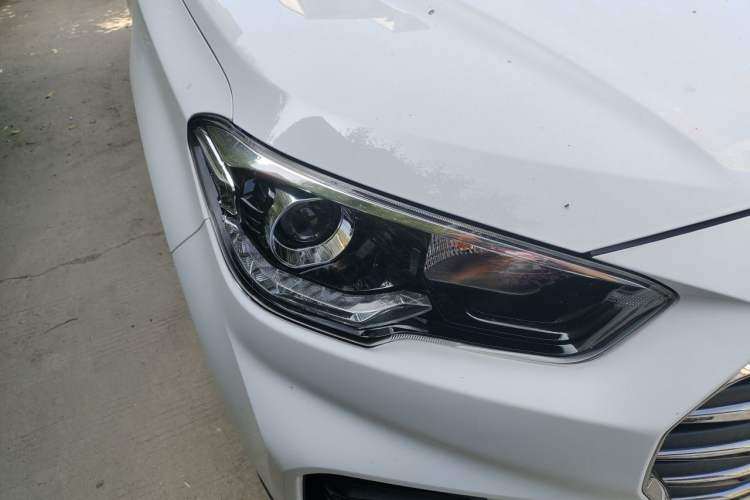 Used Hyundai ix35 2020 2.0L Automatic 2WD Zhiyong·Changxiang Edition Right Front Headlight