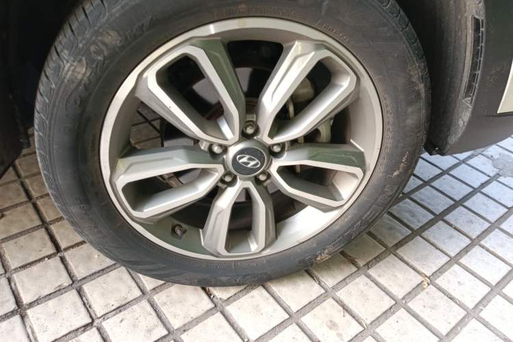 Used Hyundai ix35 2020 2.0L Automatic 2WD Zhiyong·Changxiang Edition Right Front Wheel Hub
